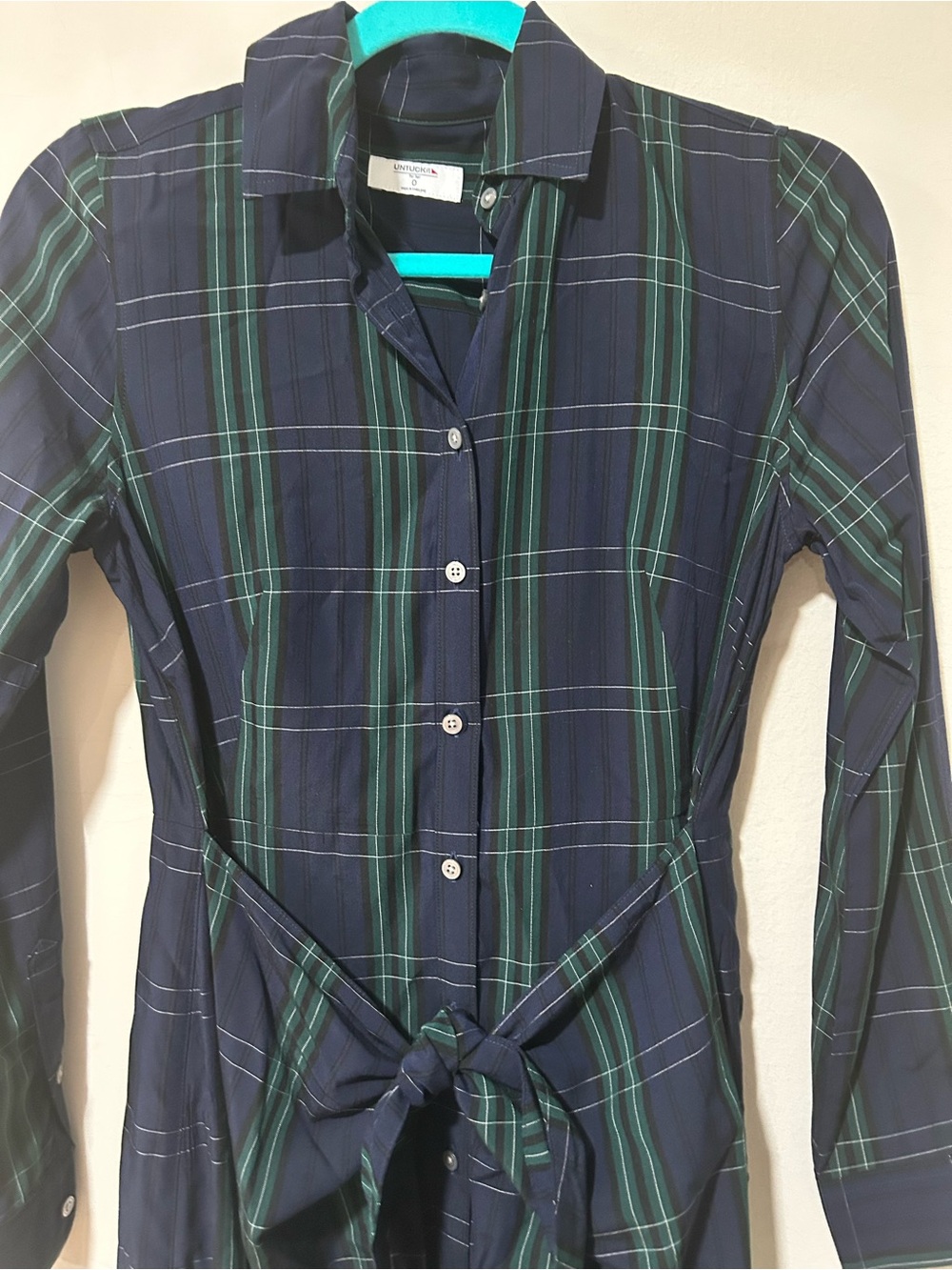 UNTUCKit Devon Plaid Button-Front Shirt Dress in Navy and Green - Picture 4 of 5